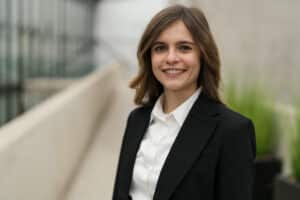 Employer Branding/Mitarbeiterfotos 1 Business Portrait einer Frau – professionelle Fotos für die Unternehmenswebsite