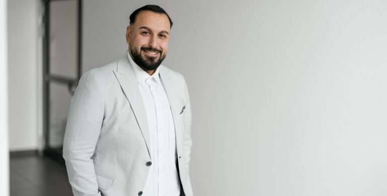 Kleidung beim Business-Fotoshooting: 5 Tipps für ein Ergebnis, das wirklich überzeugt 5 Mitarbeiterfotos Ideen